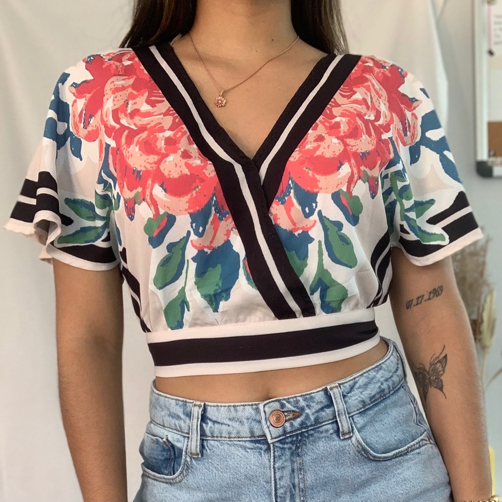 Flying Tomato - Floral Top